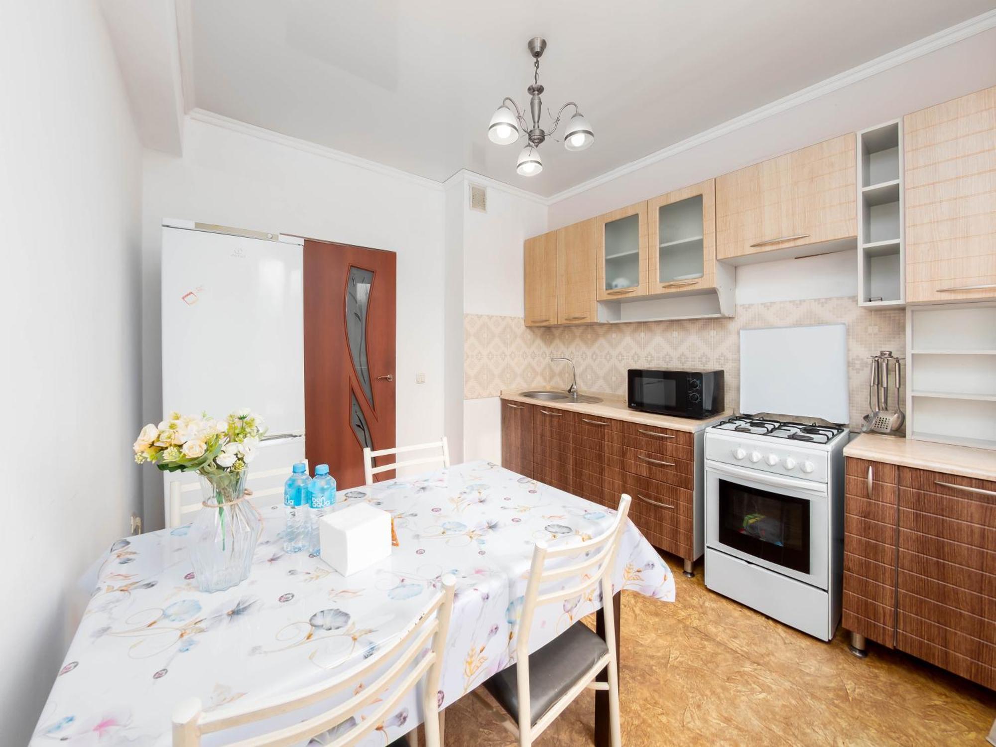 Apartment Оn Makatayeva 5 B Almaty Exterior photo