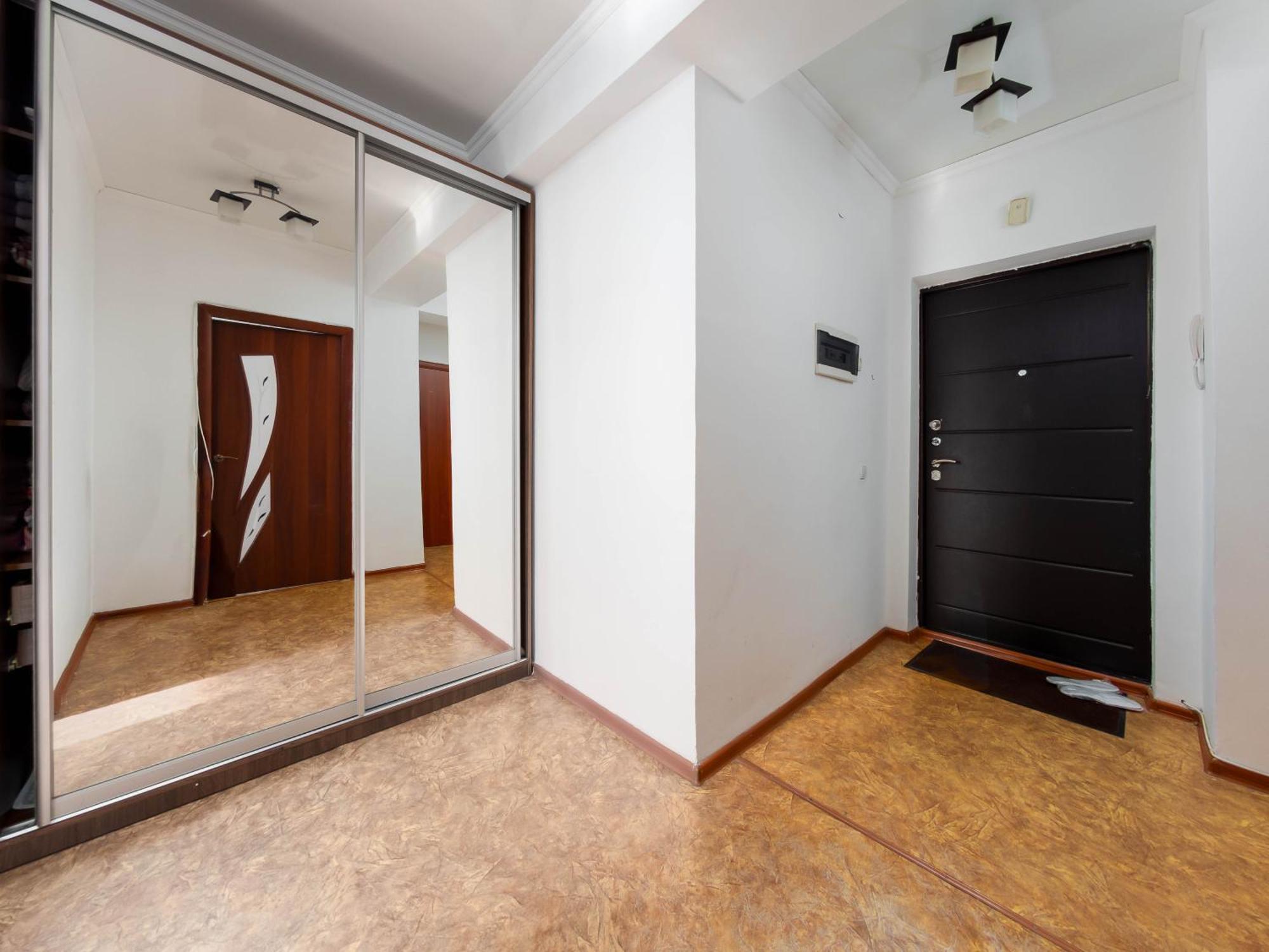 Apartment Оn Makatayeva 5 B Almaty Exterior photo